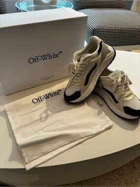 Off-White Kick Off Lace-Up Sneaker